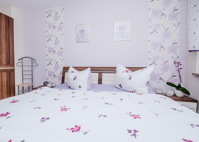 Spreewaldapartments-Kossatz ลึบเบิน ภายนอก รูปภาพ